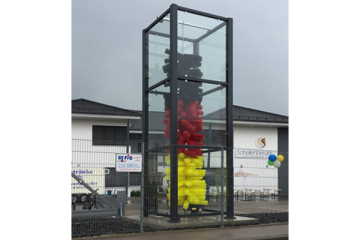 Große Bürste in Schwarz-Rot-Gold